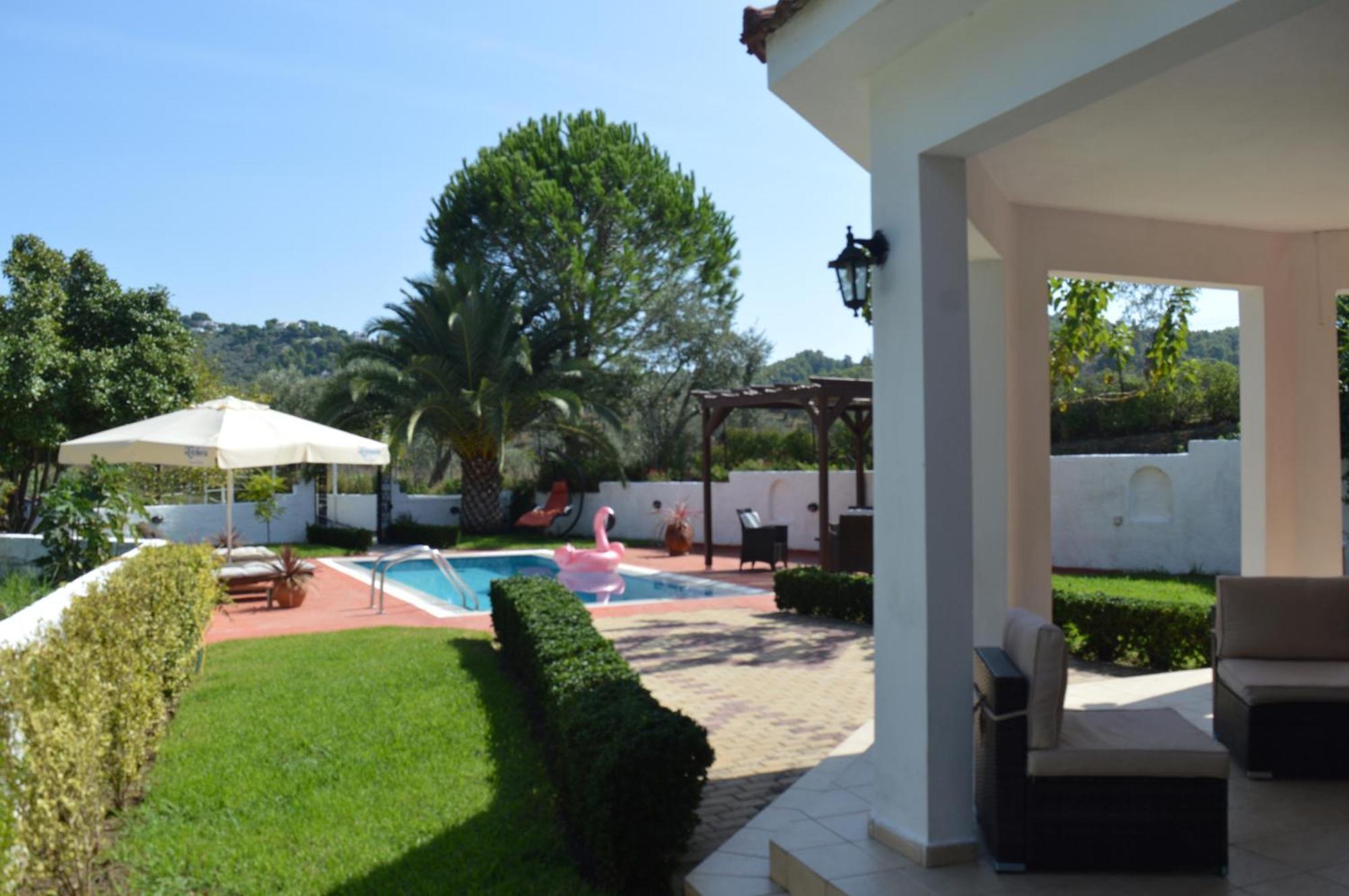 Villa Platanias Agia Paraskevi  Ngoại thất bức ảnh