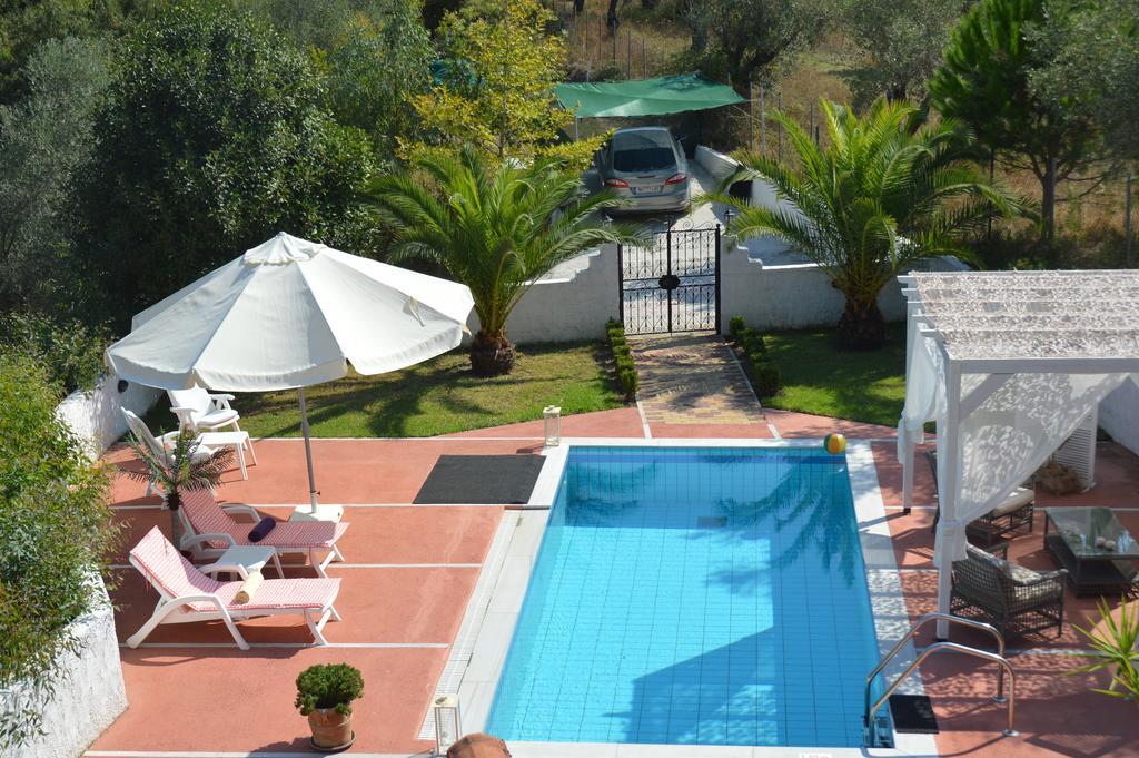 Villa Platanias Agia Paraskevi  Ngoại thất bức ảnh